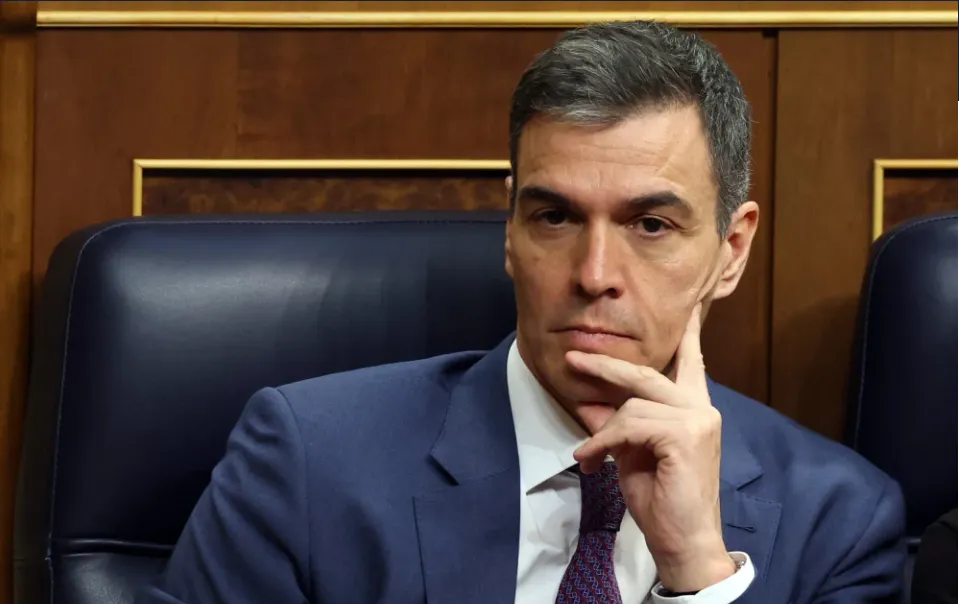 Tây Ban Nha cấm bán vũ khí cho Israel - Ảnh 1.