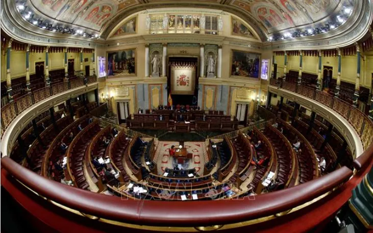 Toàn cảnh một phiên họp của Hạ viện Tây Ban Nha tại thủ đô Madrid (Ảnh: EFE/TTXVN)