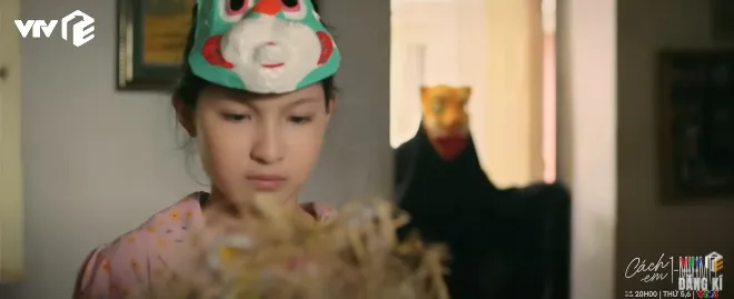 Cách em 1 milimet - Tập 9: Ngân ghen khi Viễn đưa bạn gái khác về, Quyên bị dọa - Ảnh 4.