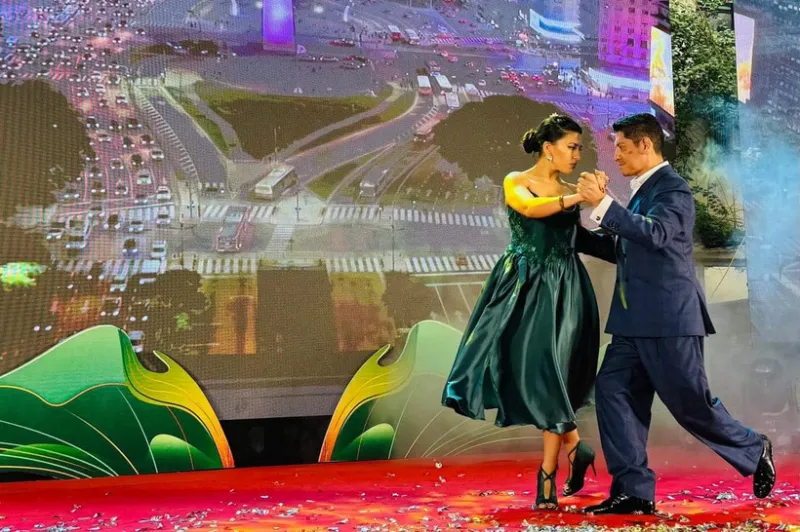 Vũ công Việt Nam đầu tiên vào bán kết giải Tango thế giới- Ảnh 2.