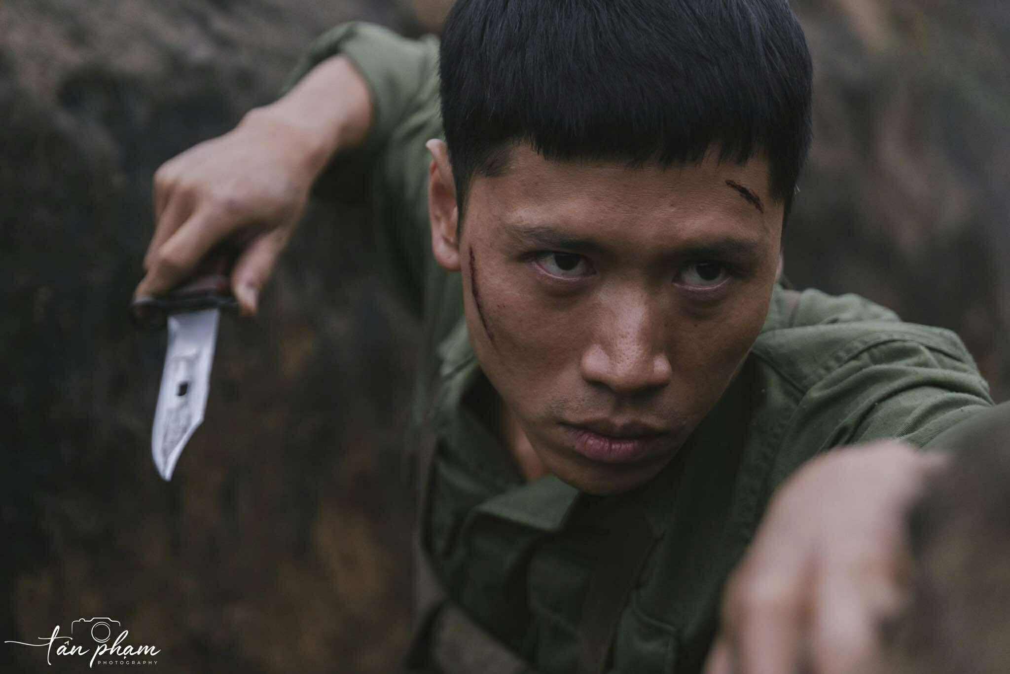 Hoàng Long - Sen của 'Mưa đỏ' sẽ xuất hiện trong 'Cách em 1 milimet' - Ảnh 1.