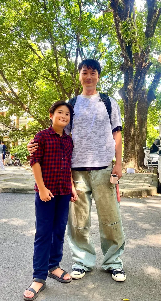 Cách em 1 milimet: Lộ diện dàn diễn viên khi trưởng thành toàn 'cực phẩm'- Ảnh 10.