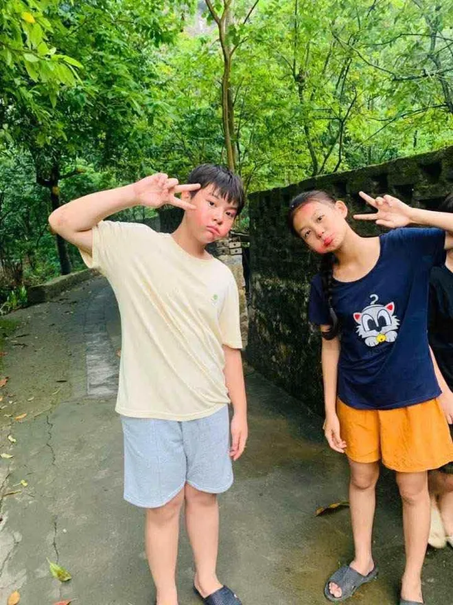 Cách em 1 milimet: Biên kịch hé lộ về sự chia xa của nhóm bạn - Ảnh 2.