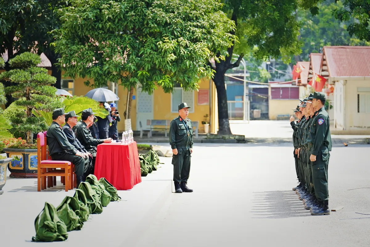 Chiến sĩ quả cảm - Tập 11: Tái hiện cuộc giải cứu con tin từ hang ổ tội phạm buôn người - Ảnh 1.