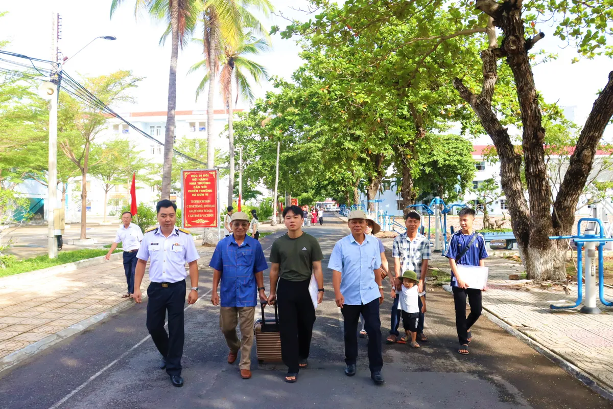 Học viện Hải quân tiếp nhận học viên mới khóa 70- Ảnh 3.