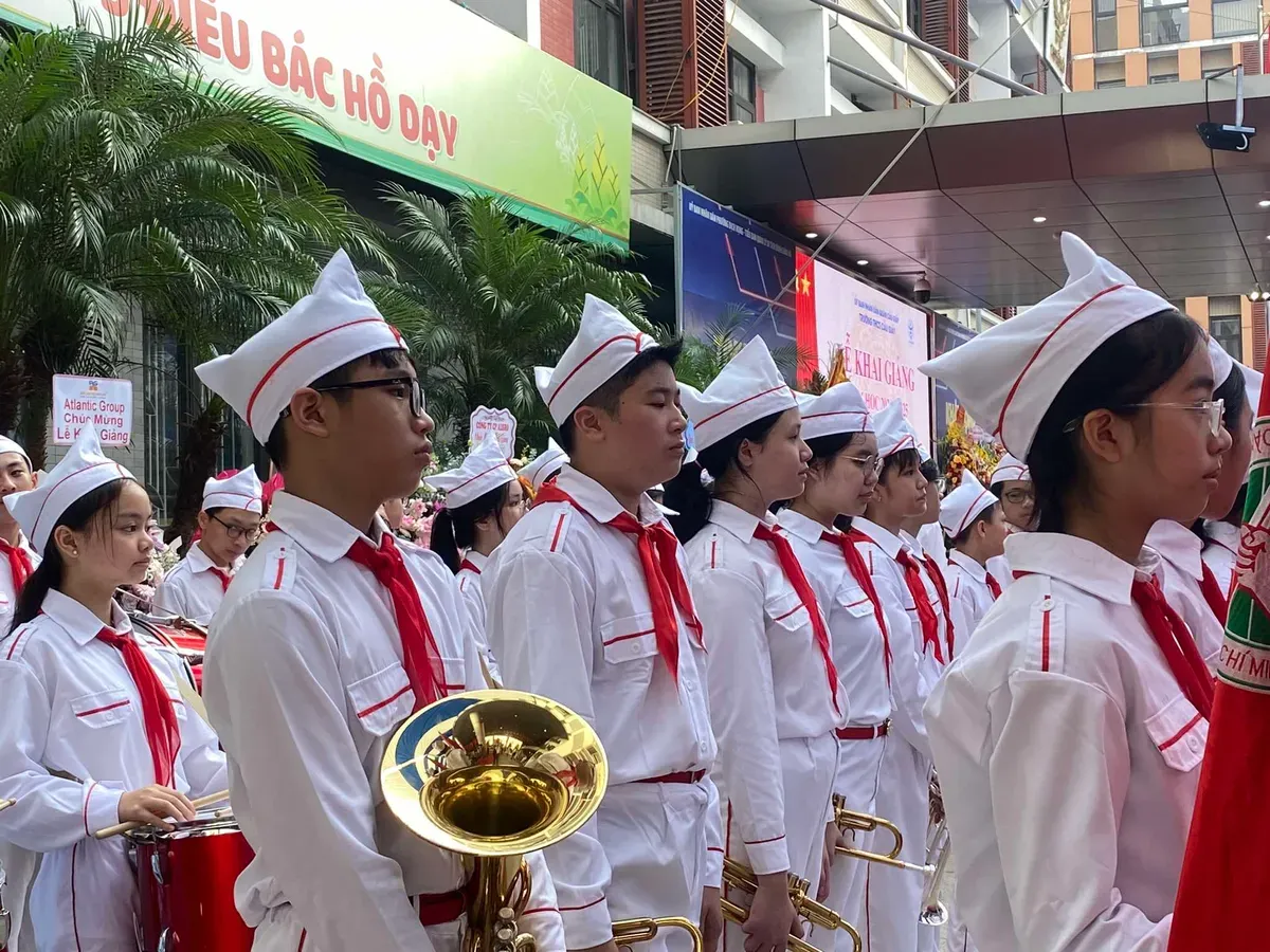 Sáng nay (5/9), 30 triệu học sinh, sinh viên dự lễ khai giảng đặc biệt- Ảnh 2.
