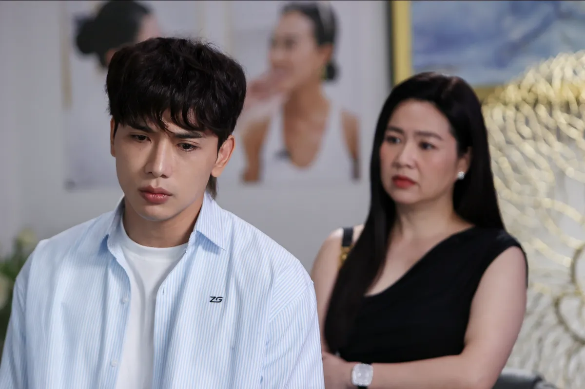 Lê Khánh - Ảnh 1.