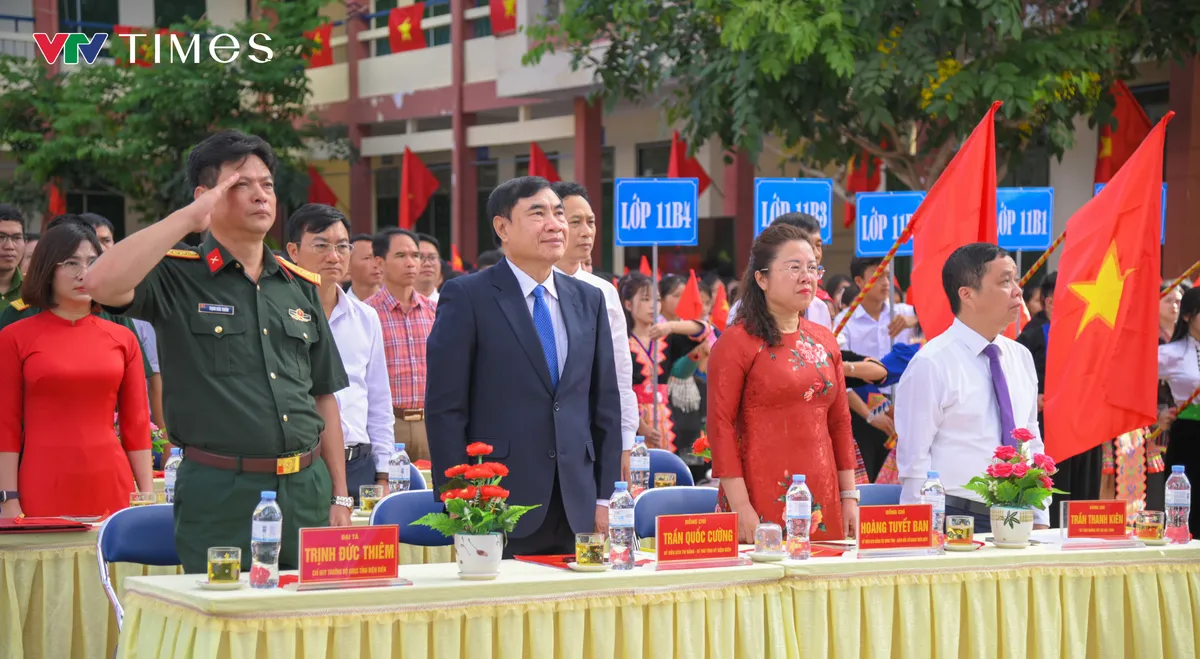 Lễ Khai giảng đặc biệt và trọn vẹn của học sinh ở Điện Biên- Ảnh 5.