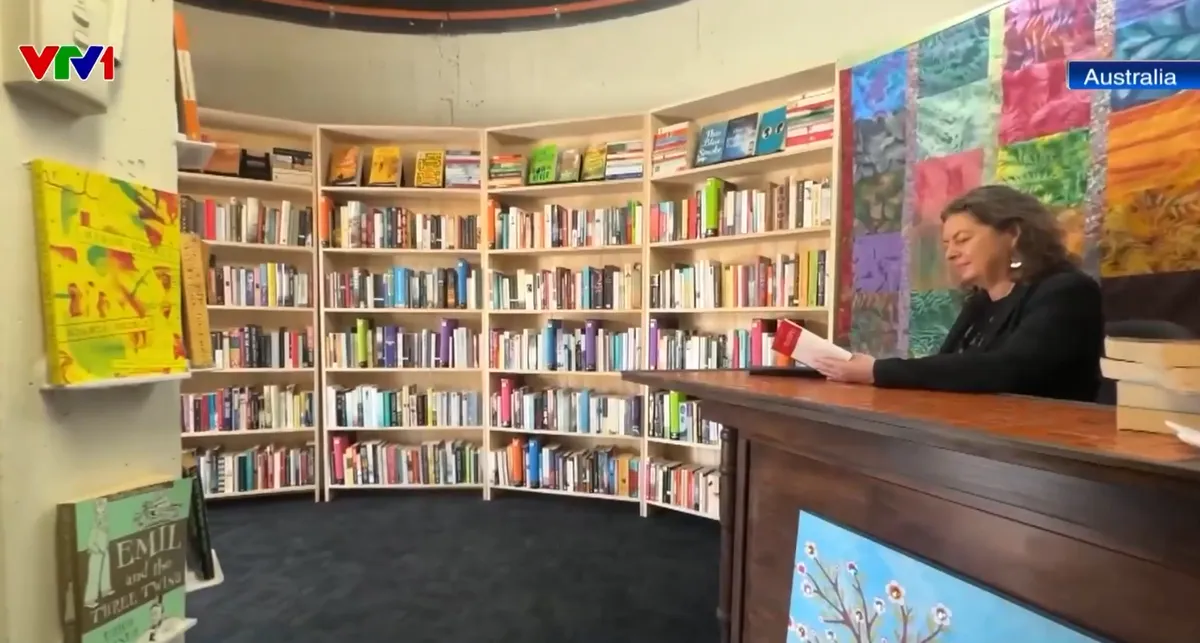 Hồi sinh tháp nước thành hiệu sách - Ảnh 1.