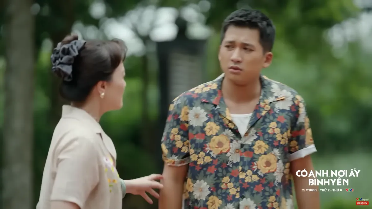 Có anh, nơi ấy bình yên - Tập 35: Vợ Chủ tịch xã ngỡ ngàng khi gặp người mua mỏ đá - Ảnh 1.