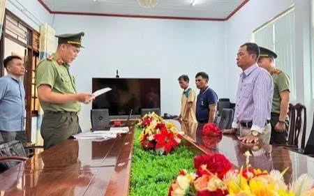 Bắt tạm giam đối tượng “Làm, tàng trữ, phát tán, tuyên truyền thông tin, tài liệu, vật phẩm nhằm chống Nhà nước"