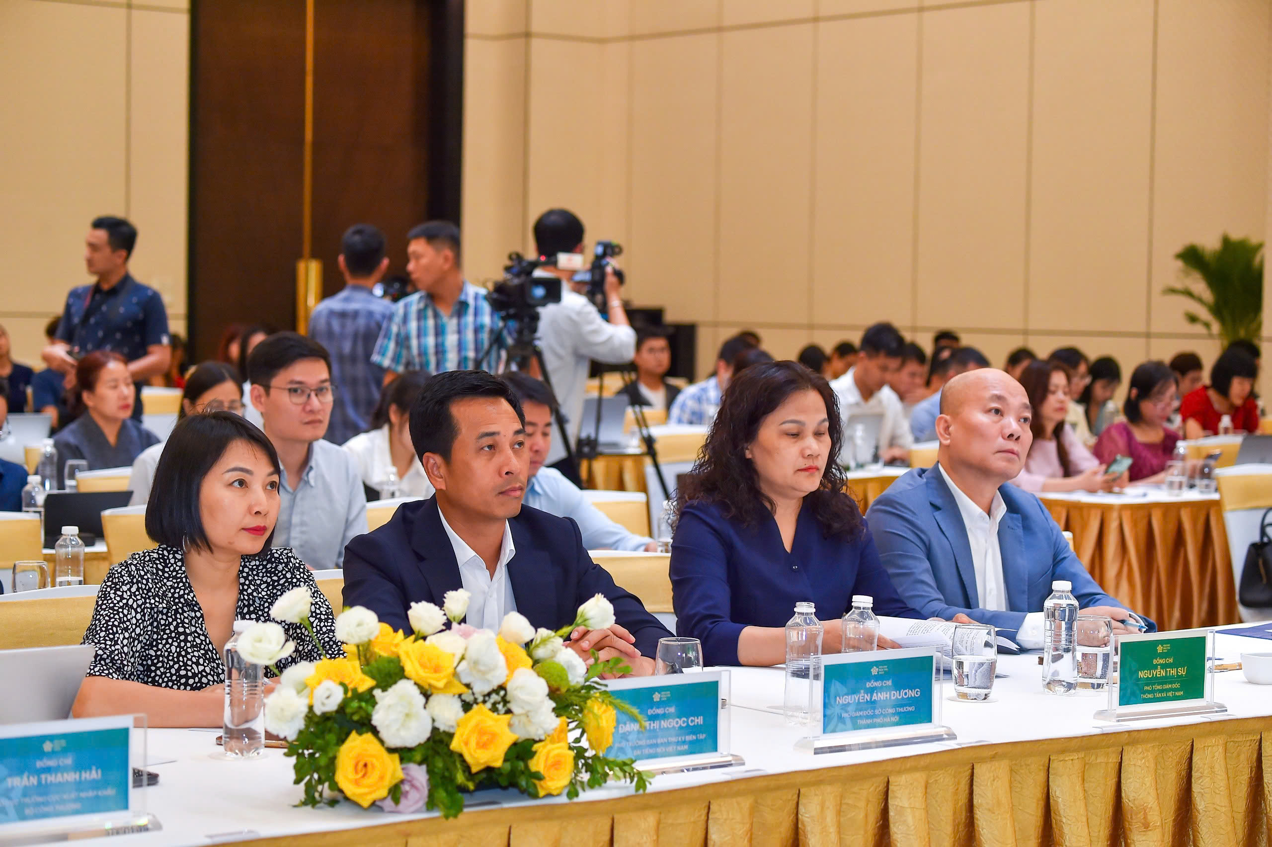 Hội chợ Mùa Thu 2025: Lập 6 kỷ lục và sứ mệnh giải bài toán tăng trưởng kinh tế - Ảnh 1.